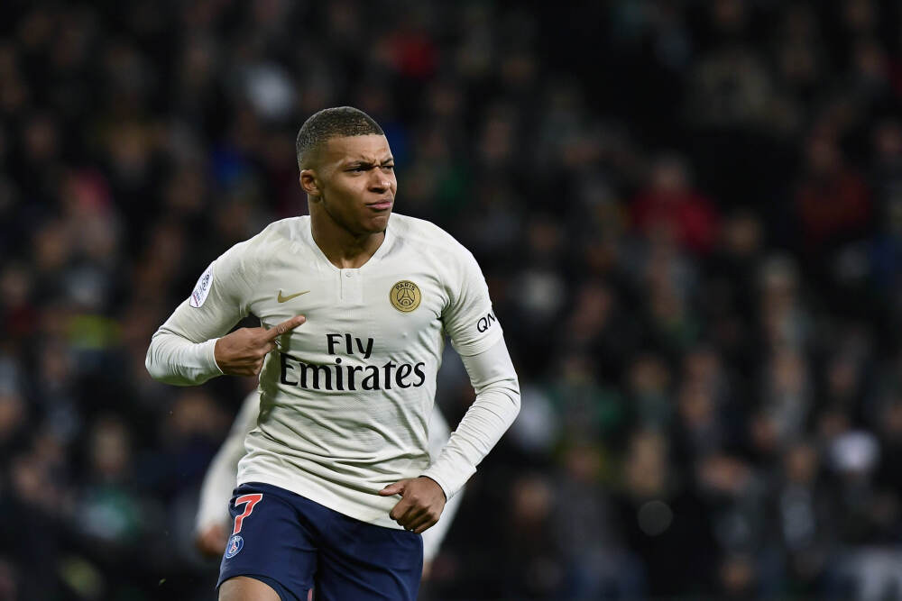 在一线丨录取通知书里的“AI第一课”